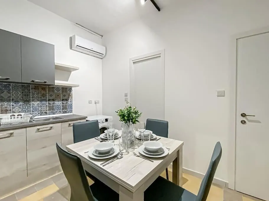 Seaside Promenade Apartments 1 - By Solea Gzira